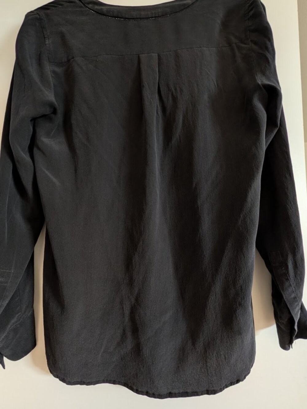 JCrew Silk high low black v-neck - Picture 4 of 6